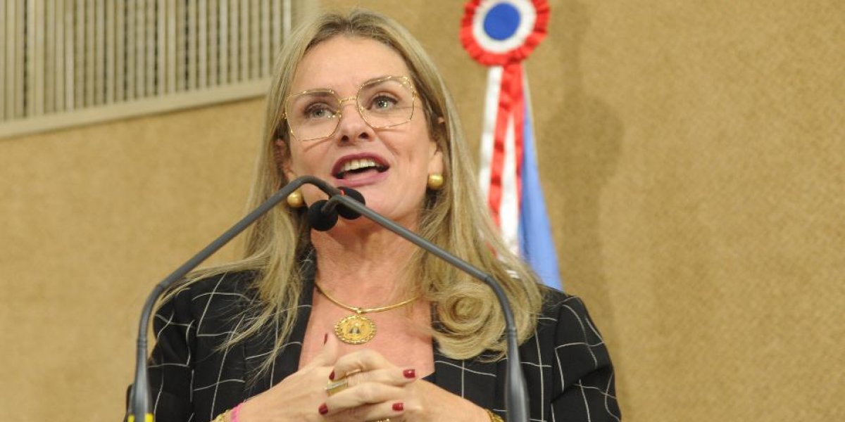 Alba reage a tarifa de Trump e defende soberania: “A Bahia não tolera tal violência”