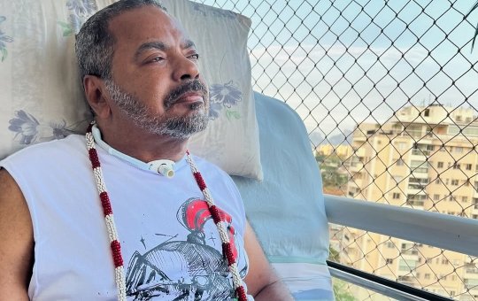 Em biografia recém-lançada, esposa de Arlindo Cruz revela que cantor não reage mais a estímulos