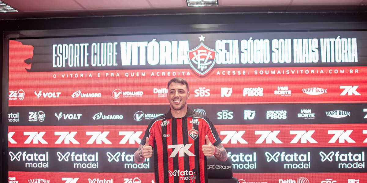 Renzo Lopez, novo atacante do Vitória