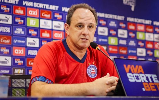 Ceni fala sobre jogo, explica time misto e reclama da arbitragem em empate do Bahia na Sul-Americana