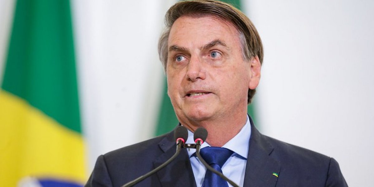 Bolsonaro agradece carta de Trump em vídeo e afirma ser alvo de perseguição política no Brasil