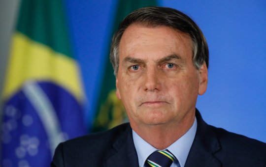Polícia Federal encontra quase 15 mil dólares na casa de Jair Bolsonaro