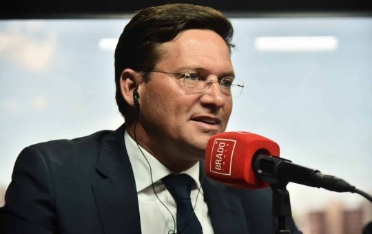 João Roma critica tornozeleira eletrônica em Bolsonaro e fala em 'perseguição política'