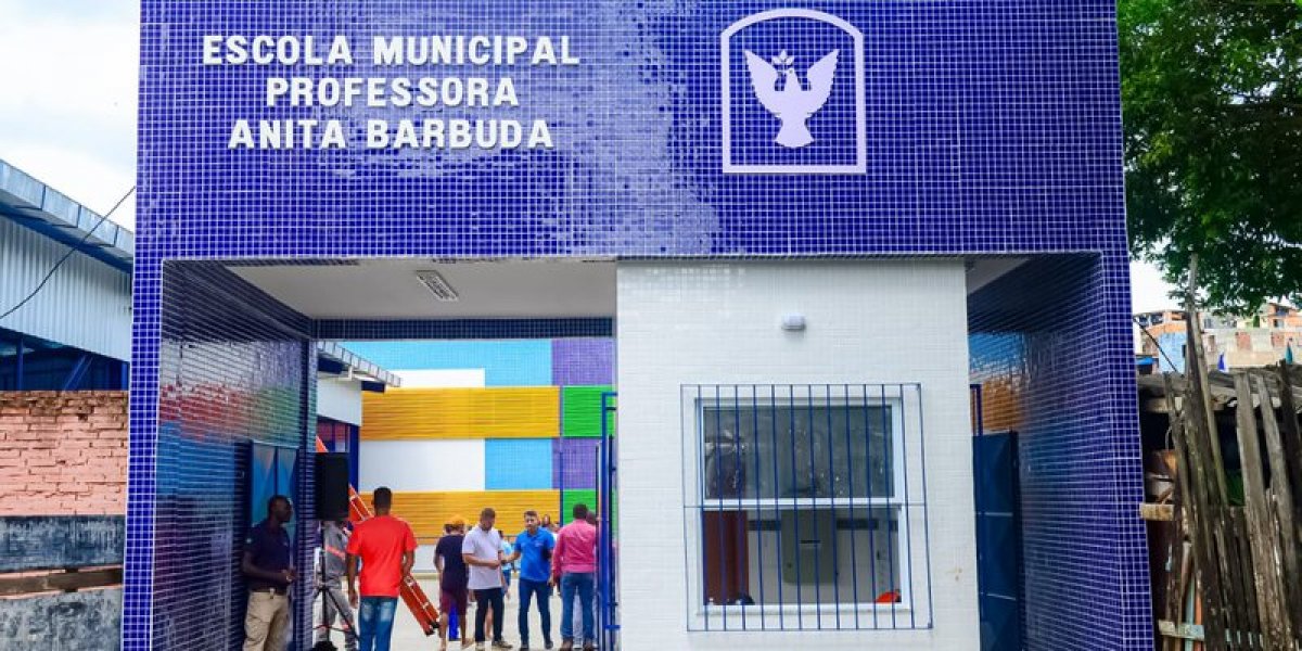 Escola Municipal Anita Barbuda, localizada no Nordeste de Amaralina