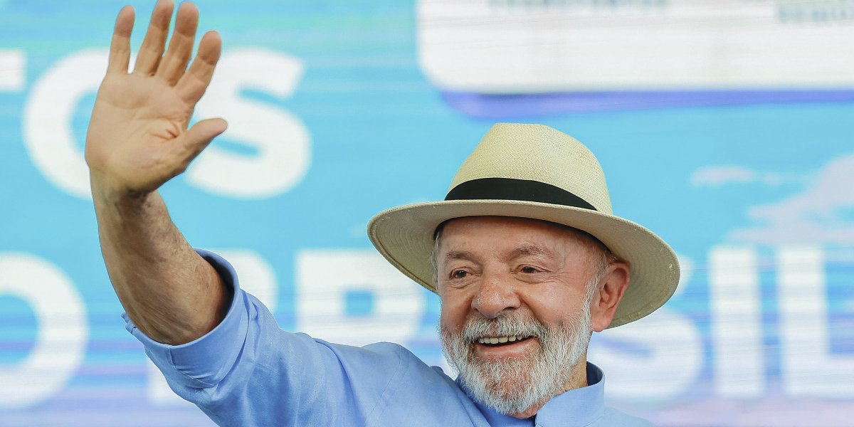 Durante visita, Lula anuncia liberação de R$1,4 bilhão para a ferrovia Transnordestina