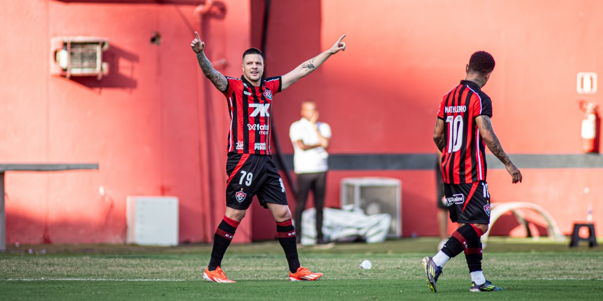 Renato Kayzer, autor do gol da vitória do Leão contra o Bragantino