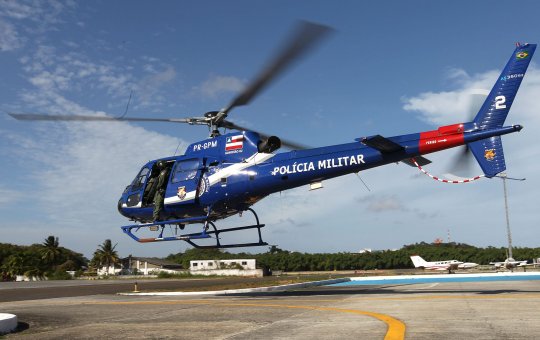 Após confrontos, PM usa helicópteros para reforçar segurança na Engomadeira e em Tancredo Neves