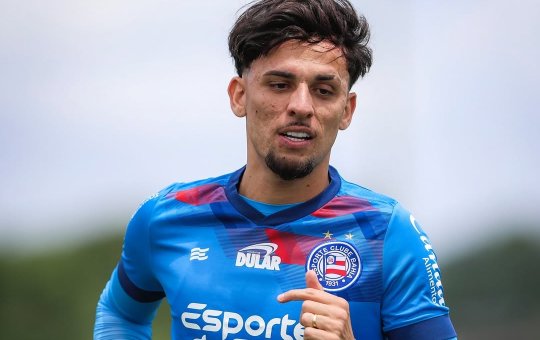 Ex-Bahia volta ao Brasil em transferência para o Atlético-MG