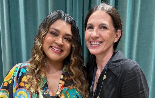 Flora Gil, madrasta de Preta Gil, compartilha homenagem à cantora: "O amor é eterno"