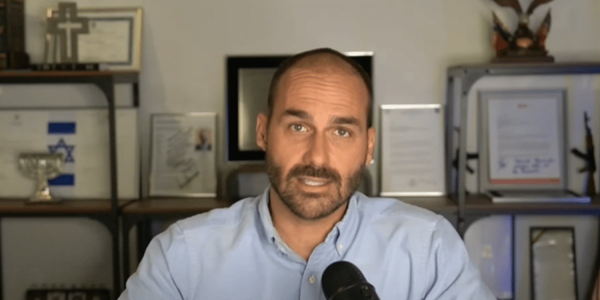 Aliados buscam nomeação em governo aliado para manter Eduardo Bolsonaro no cargo