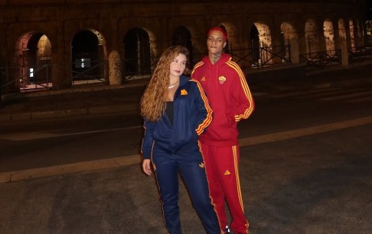 Noiva de Oruam acusa abuso policial em abordagem: 'Apontaram arma até pra minha cachorra'