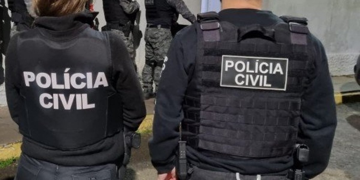 Imagens de agentes da Polícia Civil