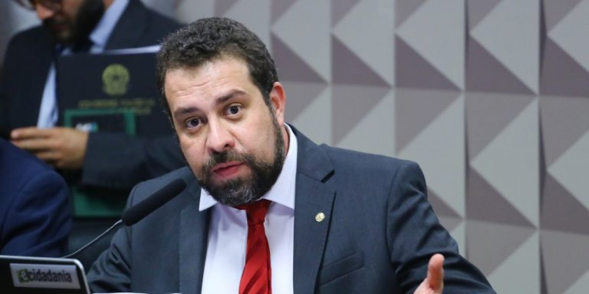 Boulos critica manobras para manter Eduardo Bolsonaro na Câmara: “Todas as máscaras vão cair”