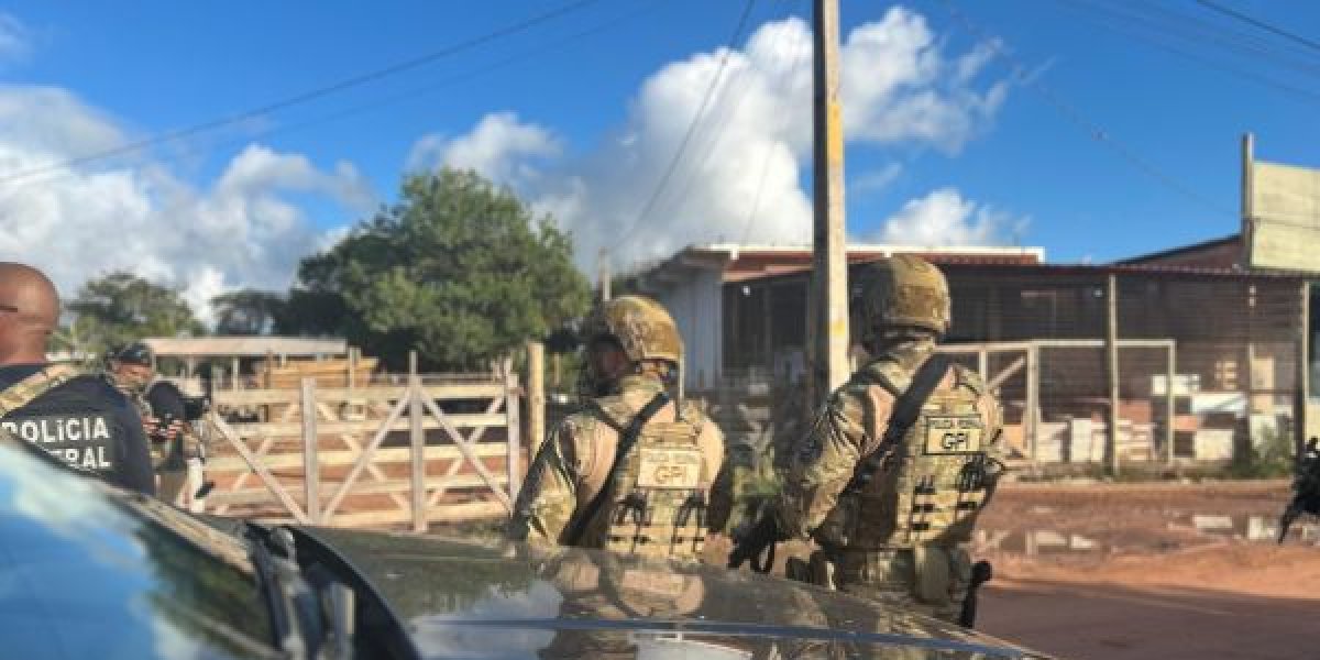 Agentes policiais