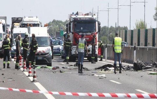 Queda de ultraleve na Itália deixa dois mortos; vídeo mostra momento do impacto