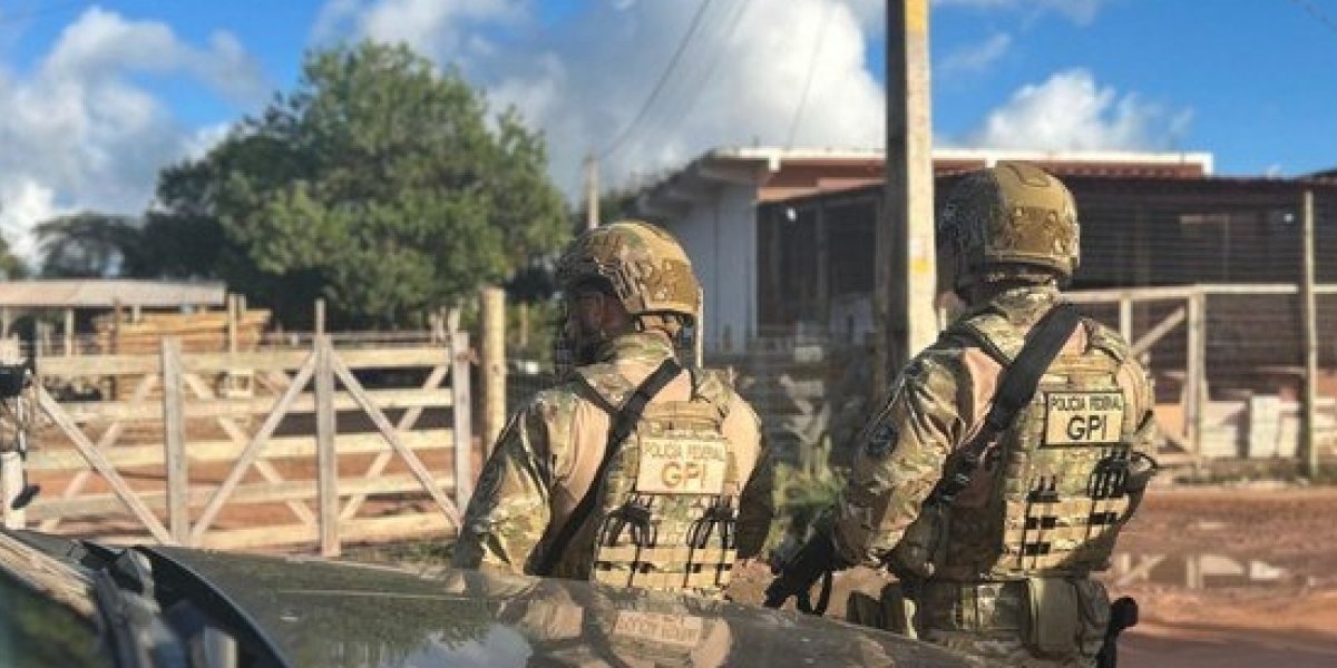 Integrantes de facção são presos com arsenal de armas no Sul da Bahia