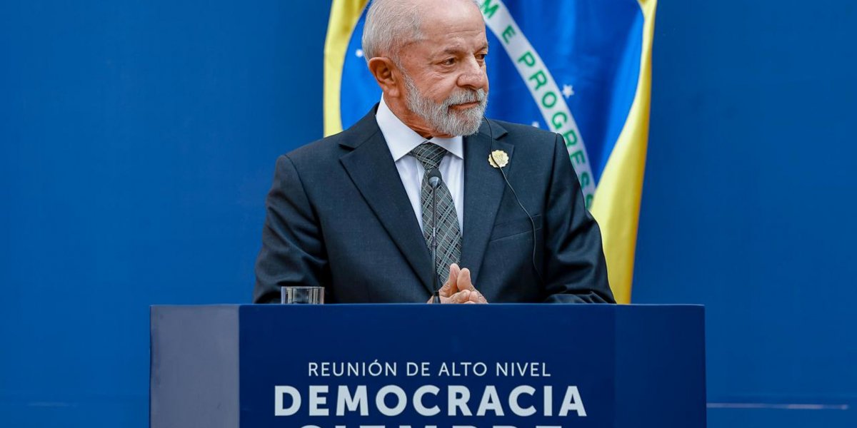 Lula em depoimento a imprensa no Chile