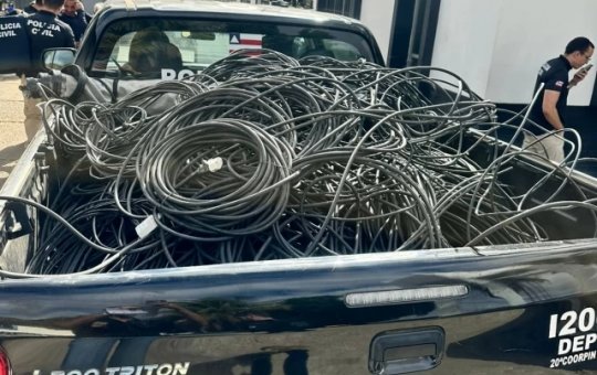 Polícia recupera 2 mil metros de fios furtados da Prefeitura de Brumado