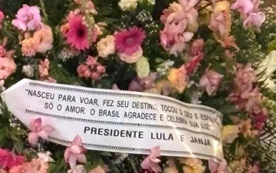 Lula e Janja enviam coroa de flores ao velório de Preta Gil e prestam homenagem emocionante