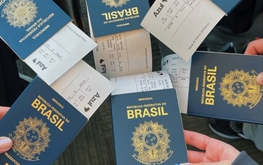 Passaporte brasileiro sobe no ranking global e passa a ser aceito em 170 países