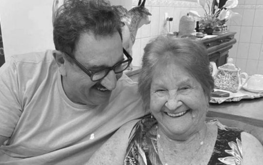 Maria Talarico Massa, mãe do apresentador Ratinho, morre aos 88 anos 