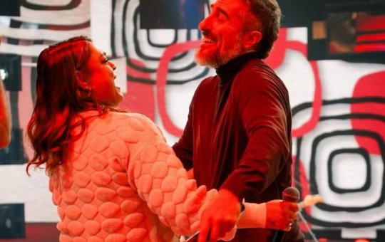 Marcos Mion se emociona ao homenagear Preta Gil no "Caldeirão": "Jamais será esquecida"