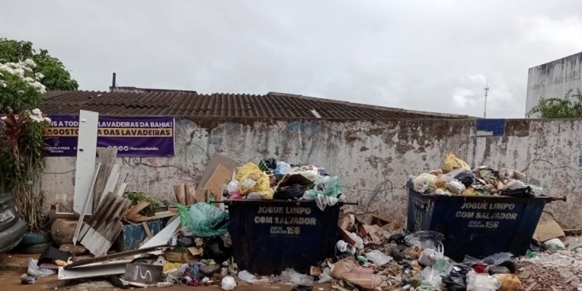 Feto é encontrado dentro de lixeira pública em bairro de Salvador