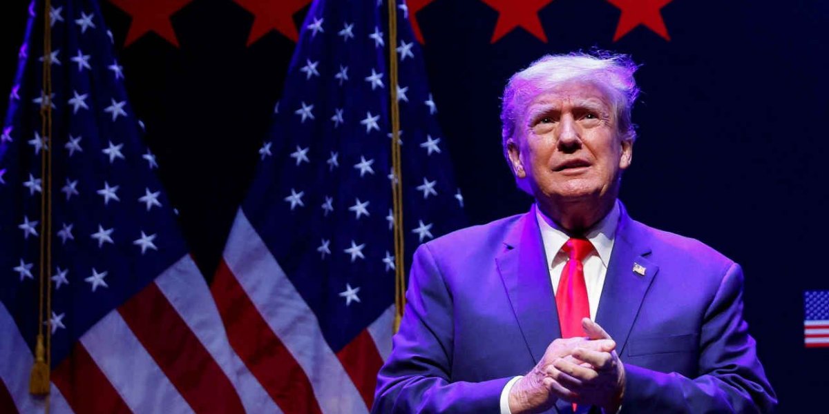 Trump volta a negar relação com Epstein: “Nunca tive o privilégio de ir à ilha dele”