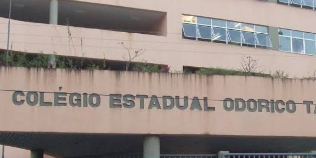 Terreno que abrigava colégio Odorico Tavares tem leilão suspenso