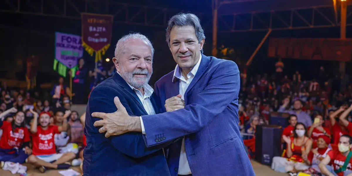 Haddad rebate críticas e defende Lula: "Não vai 'abanar o rabo' nem dizer 'I love you' como Bolsonaro"