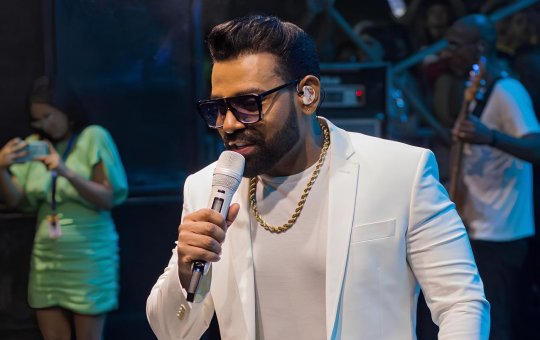 Equipe do cantor Pablo sofre acidente na BR-324; uma morte já foi confirmada