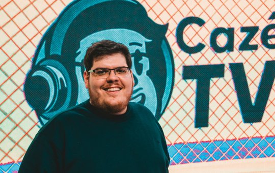 A ascensão da Cazé TV como uma nova Era no Jornalismo e na Comunicação no Brasil