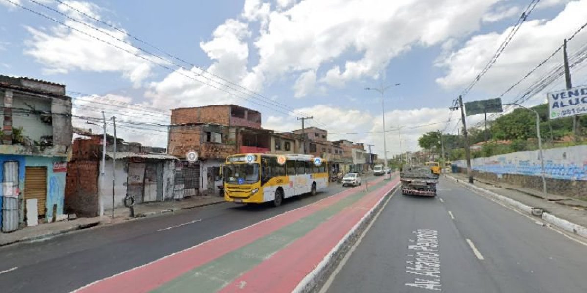 Mulher trans de 21 anos é encontrada morta na Avenida Suburbana, em Salvador