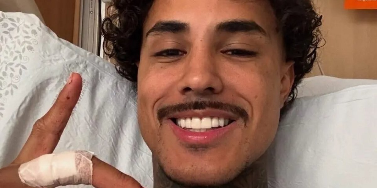 MC Livinho recebe alta da UTI e passa bem