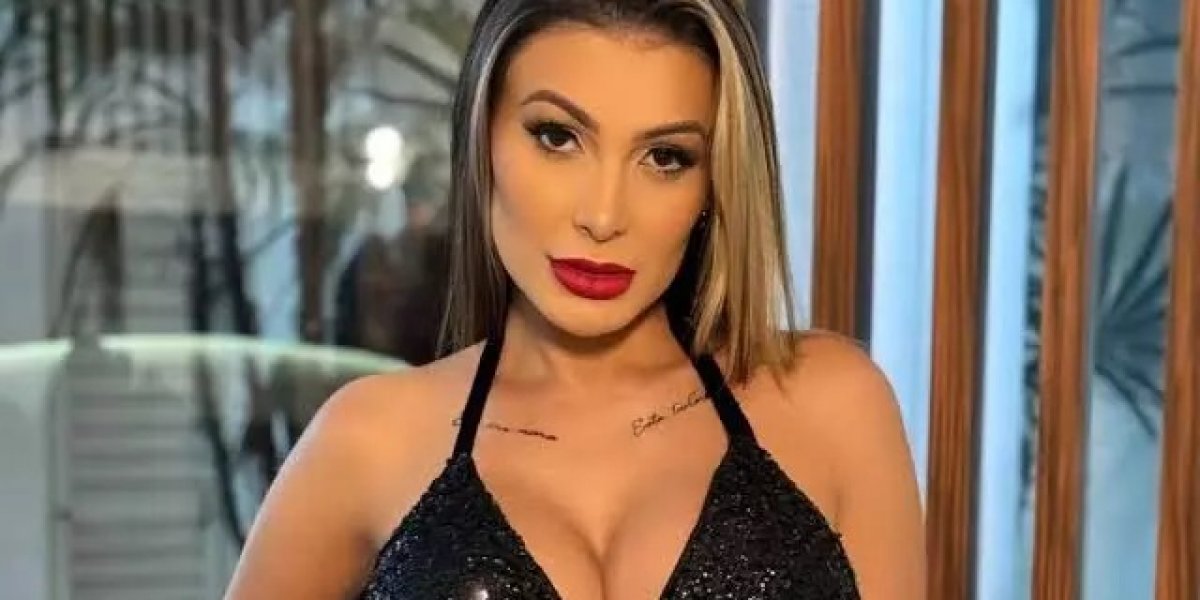 Cantora? Andressa Urach surpreende com lançamento ao vivo de música de funk