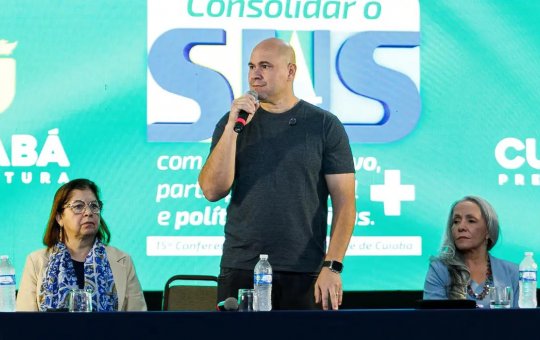 Prefeito de Cuiabá proíbe pronome neutro em eventos públicos: "Todes não existe", afirma