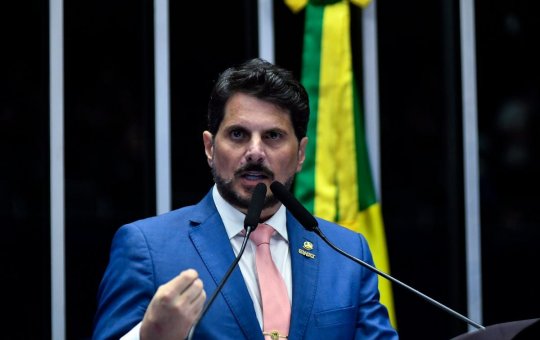 STF nega pedido da defesa de Marcos do Val para evitar possível prisão após retorno ao Brasil