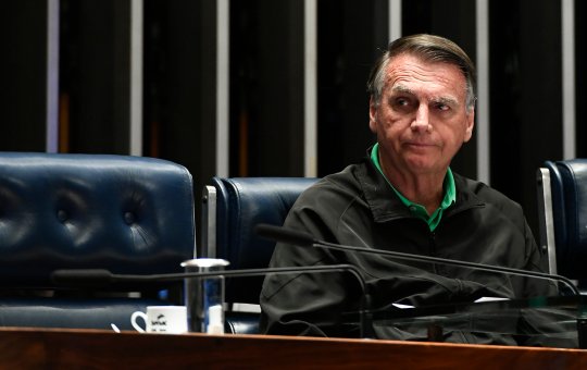 Alexandre de Moraes decreta a prisão domiciliar de Jair Bolsonaro; entenda