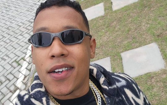 MC baiano sofre grave acidente de moto e é internado no Hospital Geral do Estado; saiba mais