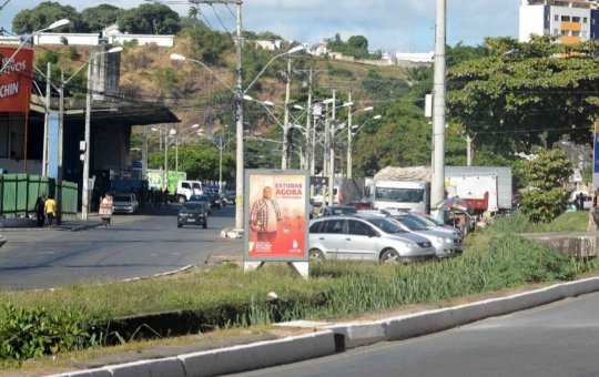 Feirante é atropelado enquanto descarregava mercadorias em Salvador