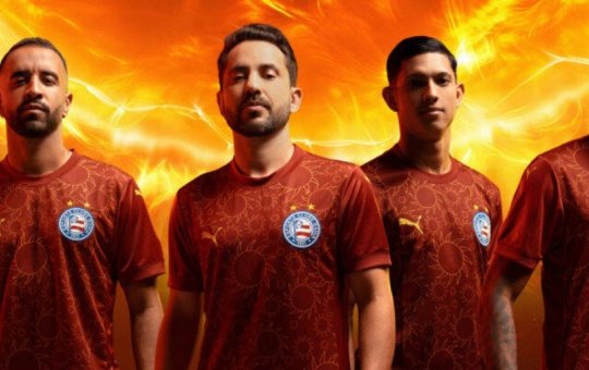 Bahia lança camisa em homenagem ao cineasta baiano Glauber Rocha