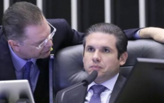Sóstenes pede desculpas a Motta e dispara: 'Não fui correto'