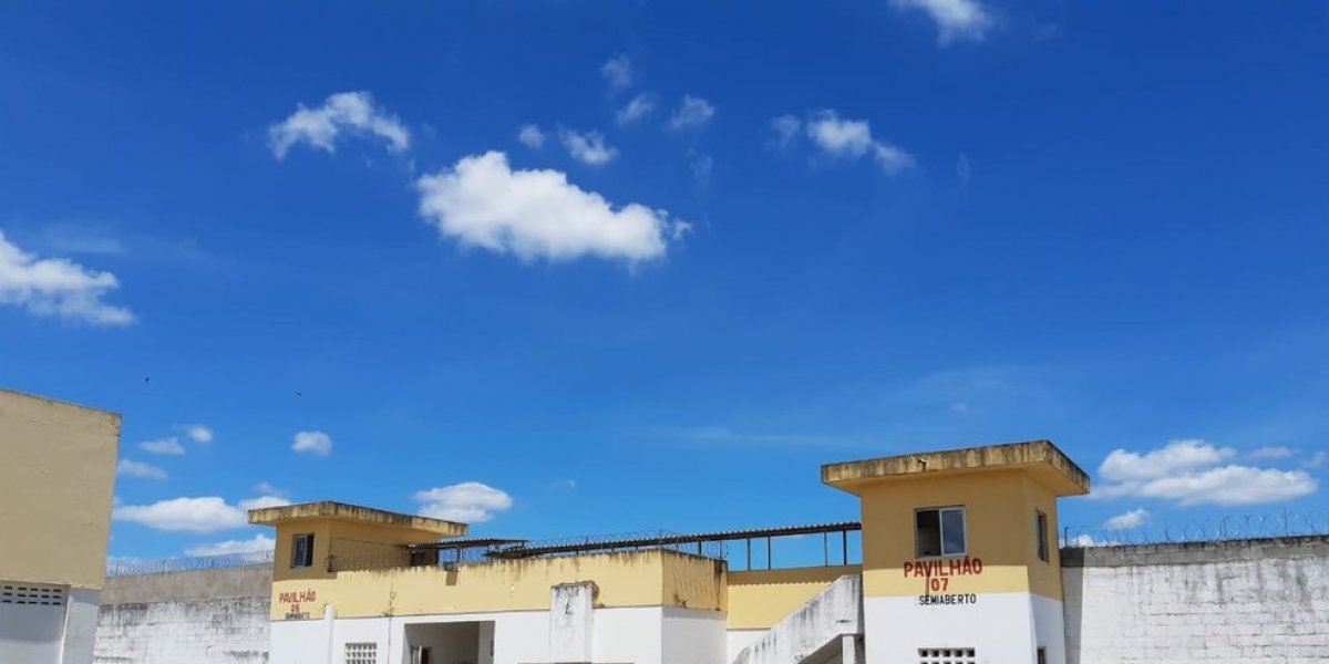 Polícia controla princípio de rebelião no Presídio Regional de Feira de Santana