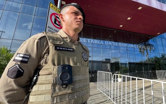 Mais de 10 unidades da Polícia Militar de Salvador e RMS passam a utilizam câmeras corporais