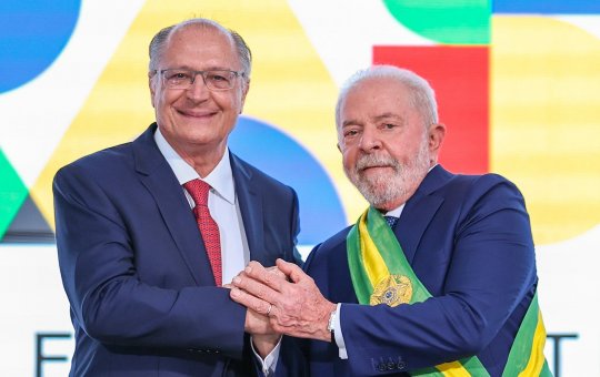 Lula, Alckmin e aliados se encontrarão pela última vez para decidir medidas contra o tarifaço
