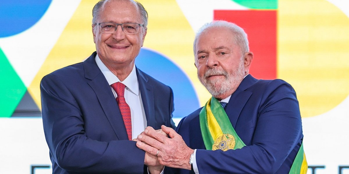 Lula e seu vice-presidente Geraldo Alckmin