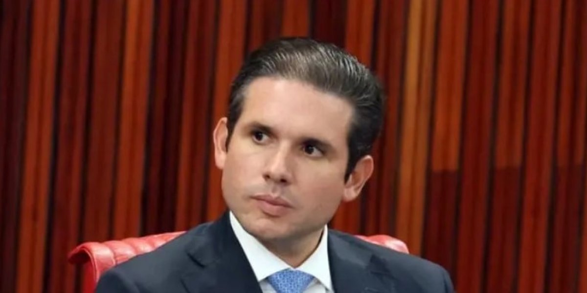 Motta critica Eduardo Bolsonaro e dispara: 'Eu não posso concordar com atitudes que trazem danos a economia do país'