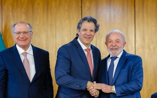 Governo Lula explica como funcionará plano de R$ 30 bilhões contra tarifaço