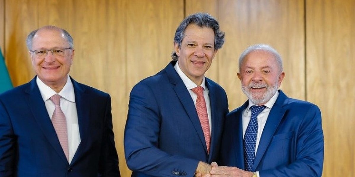 Governo Lula explica como funcionará plano de R$ 30 bilhões contra tarifaço
