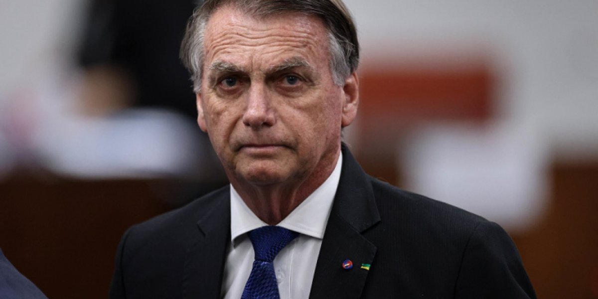 Bolsonaro diz ao STF que jamais tentou barrar a posse de Lula e que sempre apoiou a democracia